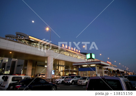 福岡空港国際線の夜景 13815150