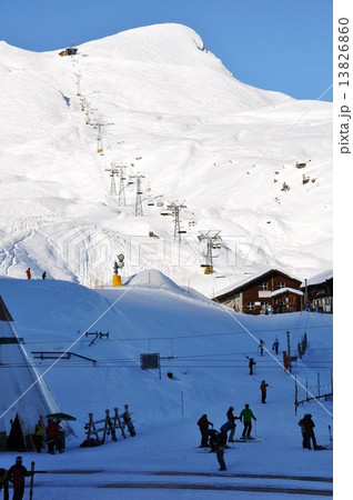 スイスのスキー-4 13826860