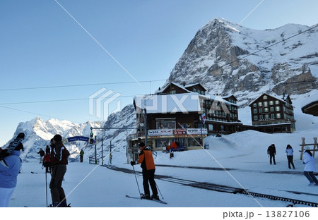 スイスのスキー-9 13827106