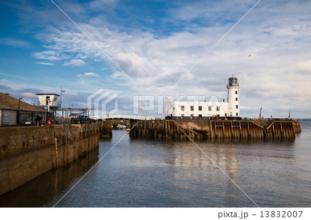 Evening in the harbor Evening in the harbor 13832007