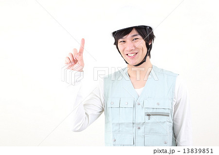 男性 13839851