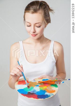 artist woman with paint palette. Isolated. artist woman with paint palette. Isolated. 13842219