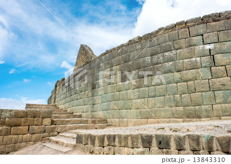 Ingapirca, Inca wall and town, largest known Inca ruins in Ecuad 13843310