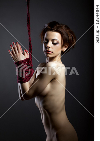kinbak girl naked 