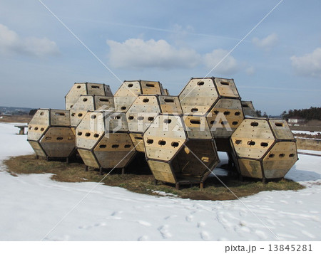 公園の遊具 13845281