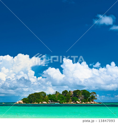 Beautiful tropical island Beautiful tropical island 13847093