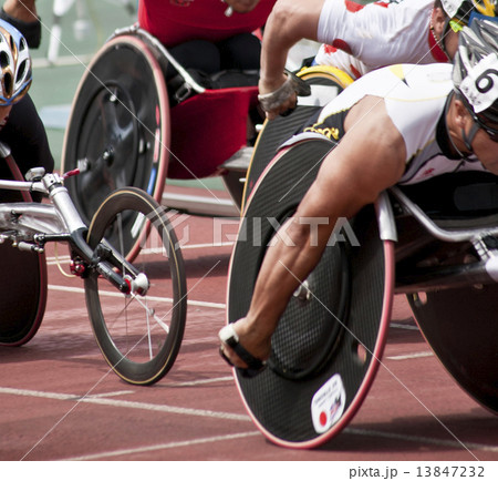 車椅子陸上競技 13847232
