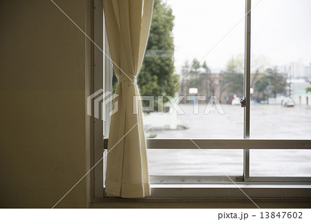 教室の窓の写真素材