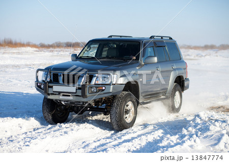 Winter SUV ride 13847774
