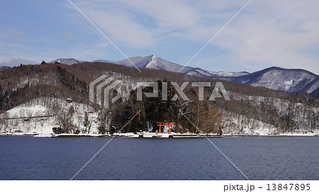 冬の野尻湖 13847895