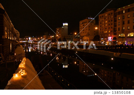 雪あかりの路 13850108