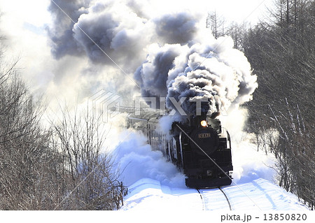 冬の釧網本線ＳＬ 13850820