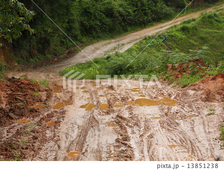 road wet muddy of countryside road wet muddy of countryside 13851238
