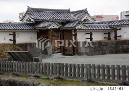 小田原城の馬出門 小田原城の馬出門 13854614