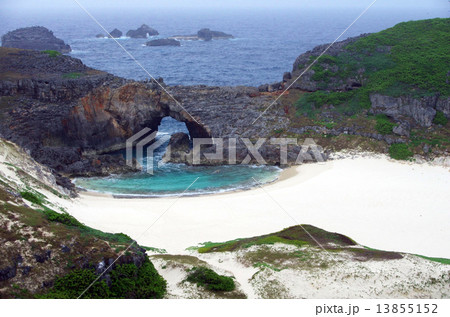 南島の扇池（父島南西沖の小さな無人島） 13855152