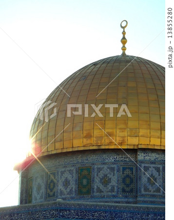 イスラエル　エルサレム　岩のドーム 13855280