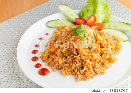Sriracha Fried Rice with Shrimp 13858767