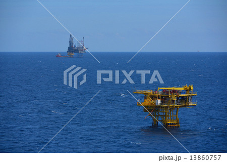 The offshore oil rig and remote platform The offshore oil rig and remote platform 13860757