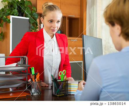 Woman having difficult conversation 13863014