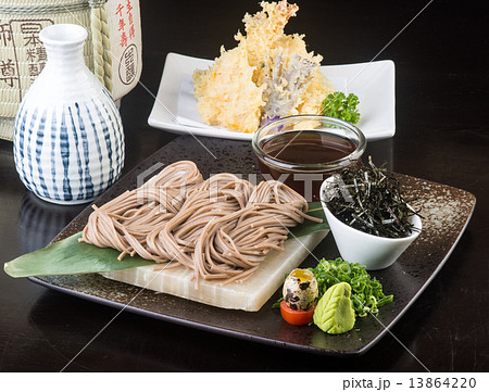 japanese cuisine. udon on the background 13864220