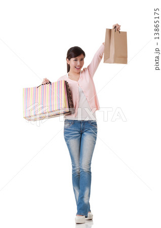 Asian shopping woman 13865175