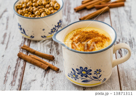 Boza or Bosa, traditional Turkish dessert 13871311