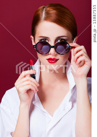 Redhed girl with lipstick 13887555