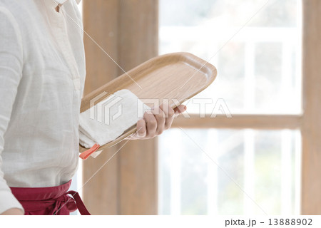 ウェイトレス 13888902