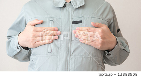 作業服の男性 13888908