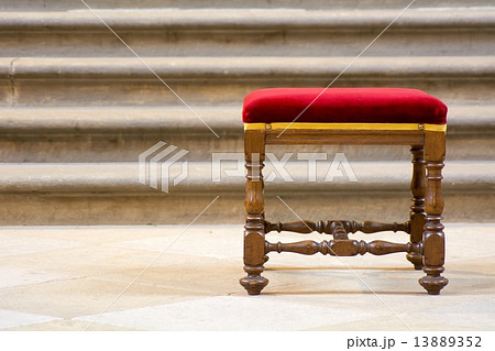 Wooden stool Wooden stool 13889352
