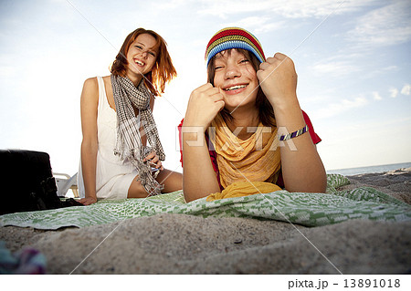 Two beautiful girl at outdoor. 13891018
