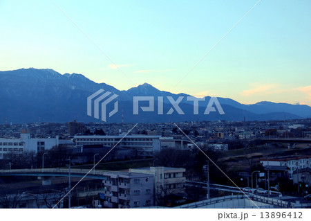 甲府市街と山 甲府市街と山 13896412