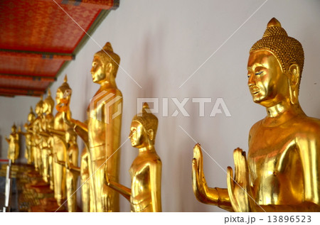 ワットポーの仏像 ワットポーの仏像 13896523