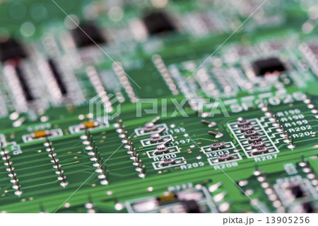 電子回路 13905256