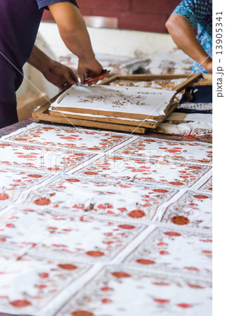 バティック工場 13905341