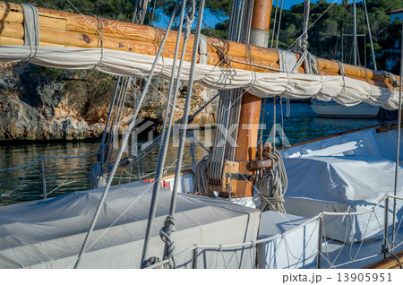 Old sailing boat Old sailing boat 13905951