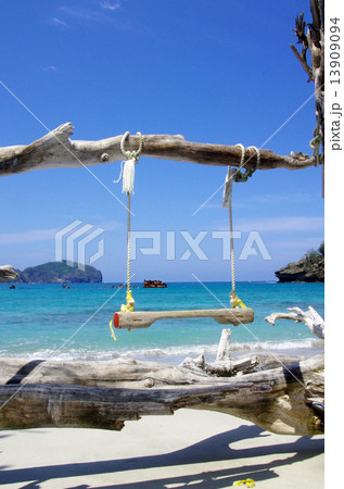 境浦海岸からの風景（父島） 13909094