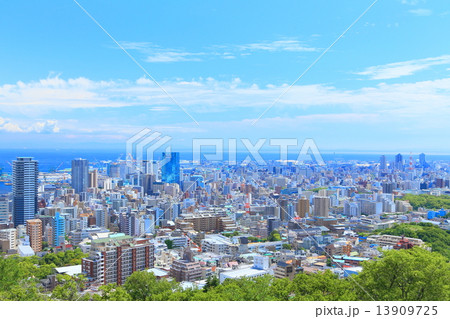 都市風景 高層ビル群 都市風景 高層ビル群 13909725