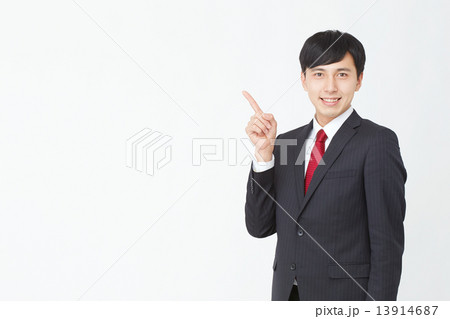 指差すビジネスマン 指差すビジネスマン 13914687