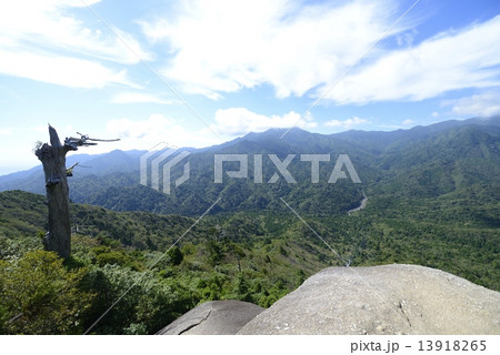 屋久島　太鼓岩からの眺め 13918265