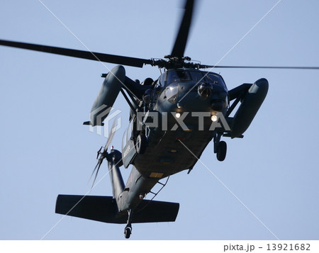 UH-60J(新田原エアフェスタ2014救難展示) 13921682