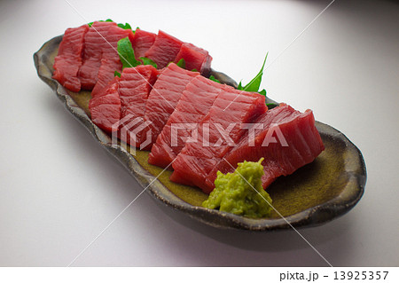 本マグロの赤身の刺身 本マグロの赤身の刺身 13925357