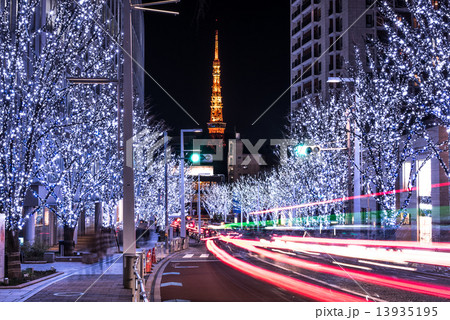 けやき坂　イルミネーション　ブルー 13935195