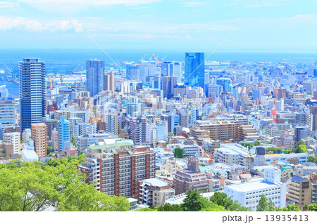 都市風景 高層ビル群 都市風景 高層ビル群 13935413