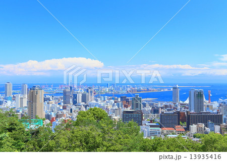 都市風景 高層ビル群 都市風景 高層ビル群 13935416