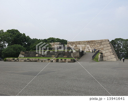 皇居東御苑にある江戸城の天守台 13941641