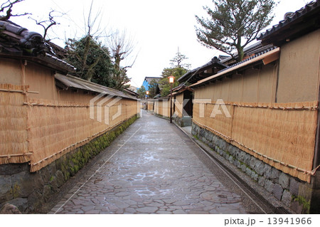 金沢長町武家屋敷跡のこも掛け 13941966