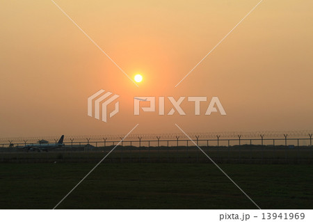 スワンナプーム空港の日暮れ スワンナプーム空港の日暮れ 13941969