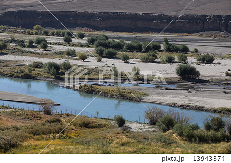 Landscape view of Leh Ladakh, Northern India. 13943374