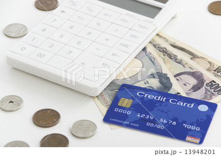 現金派?クレジット派? 現金派?クレジット派? 13948201
